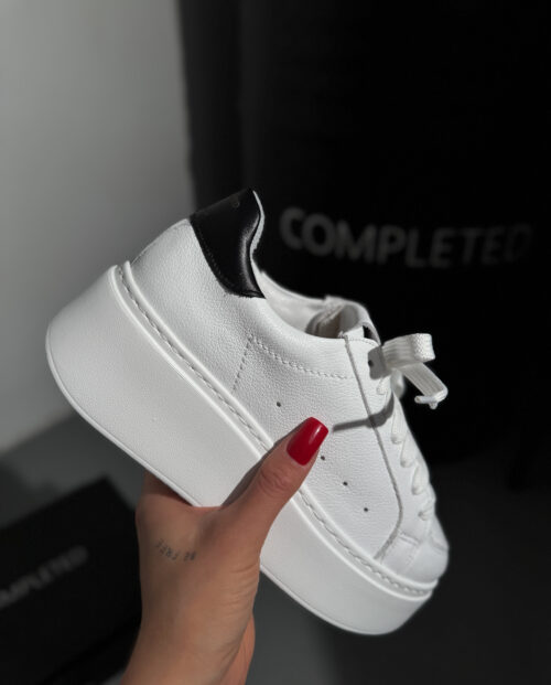 BLACK BACK COMPLETED SNEAKERS 01